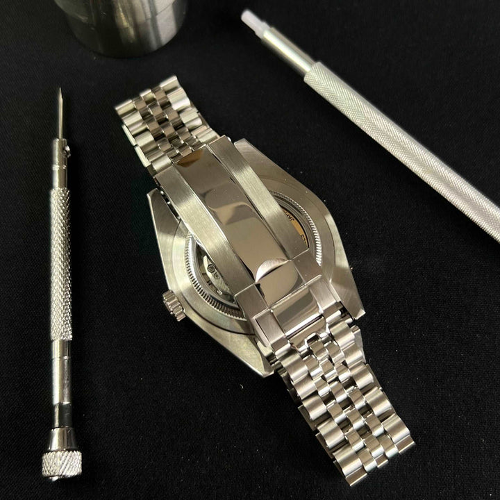 DateJust 40 Dark Blue Textured Arabic - Custom Seiko NH35 Automatic Watch