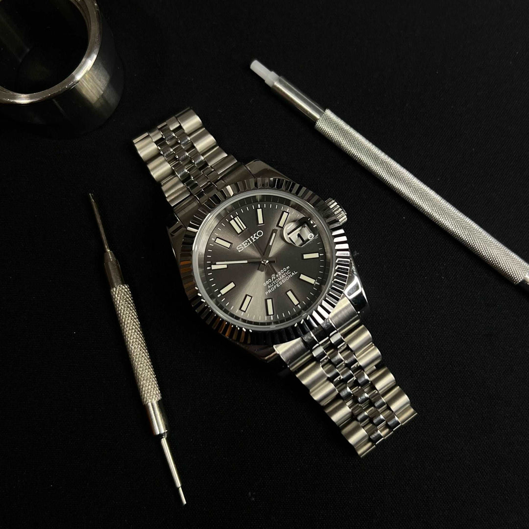 DateJust Grey Lume - Custom Seiko NH35 automatic watch